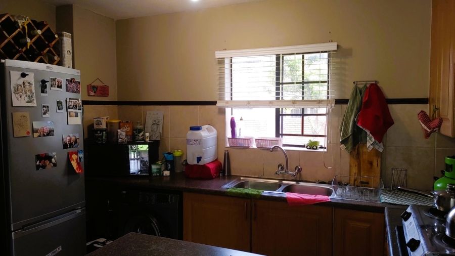 2 Bedroom Property for Sale in Mooikloof Gauteng