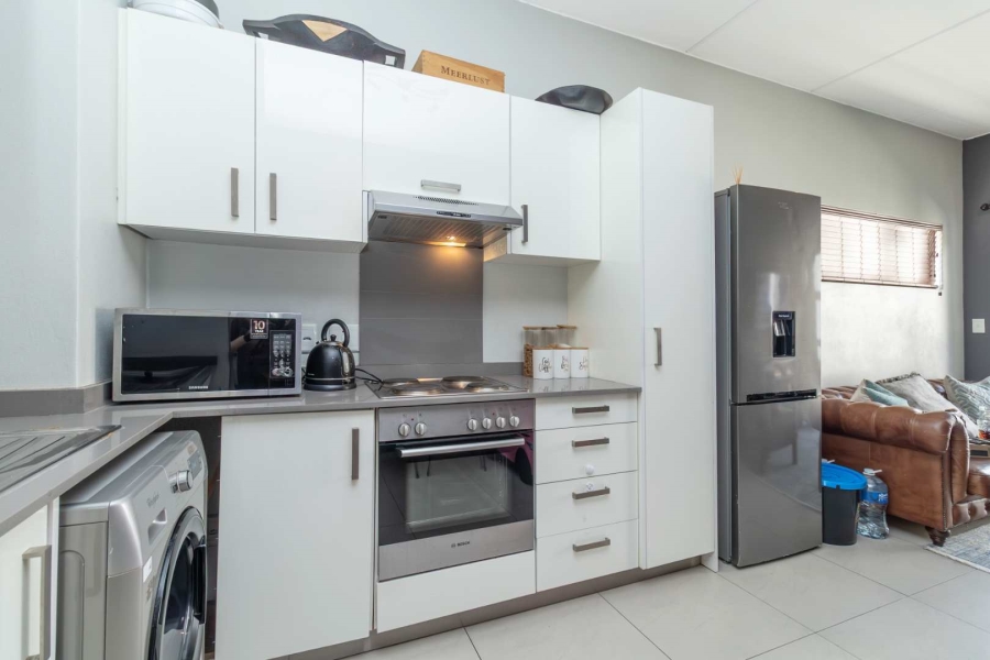 2 Bedroom Property for Sale in North Riding Gauteng