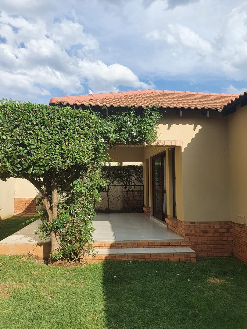 To Let 3 Bedroom Property for Rent in Boardwalk Gauteng