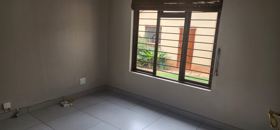 To Let 3 Bedroom Property for Rent in Boardwalk Gauteng