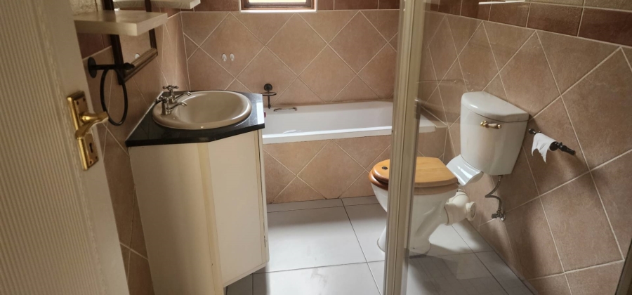 To Let 3 Bedroom Property for Rent in Boardwalk Gauteng