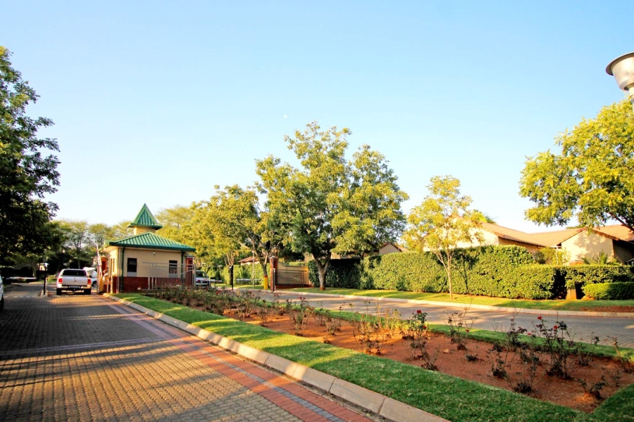To Let 3 Bedroom Property for Rent in Boardwalk Gauteng