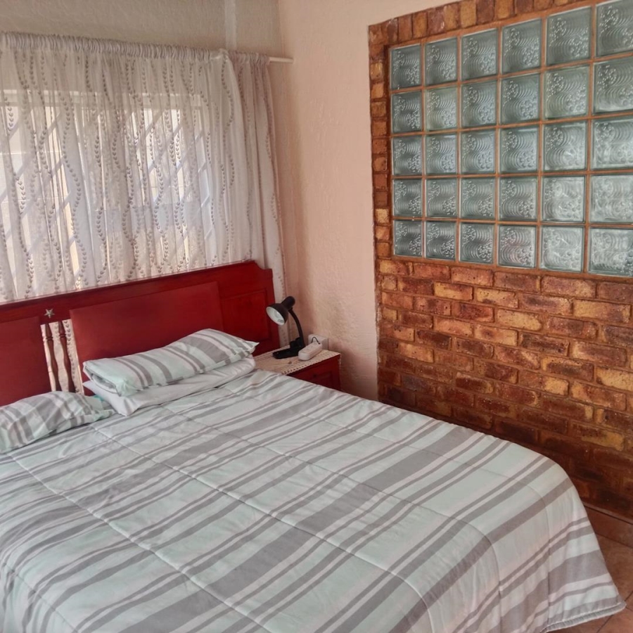 4 Bedroom Property for Sale in Ridgeway Gauteng