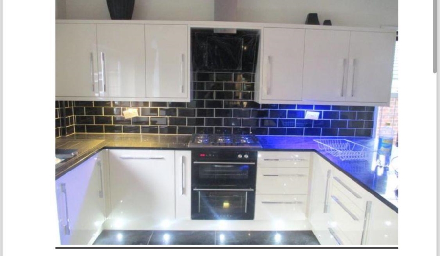 3 Bedroom Property for Sale in Windmill Park Gauteng