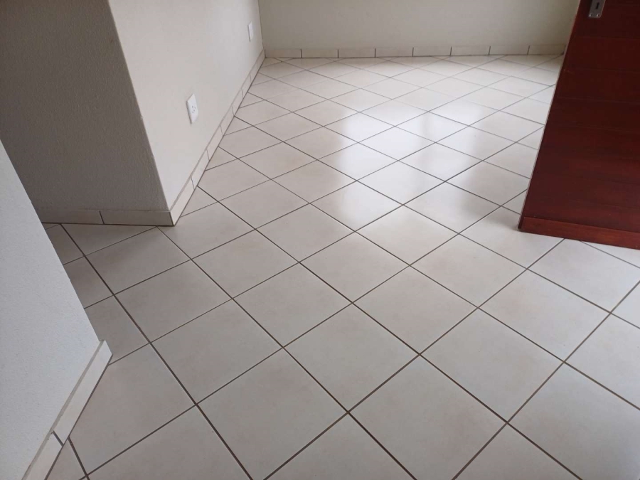 3 Bedroom Property for Sale in Windmill Park Gauteng