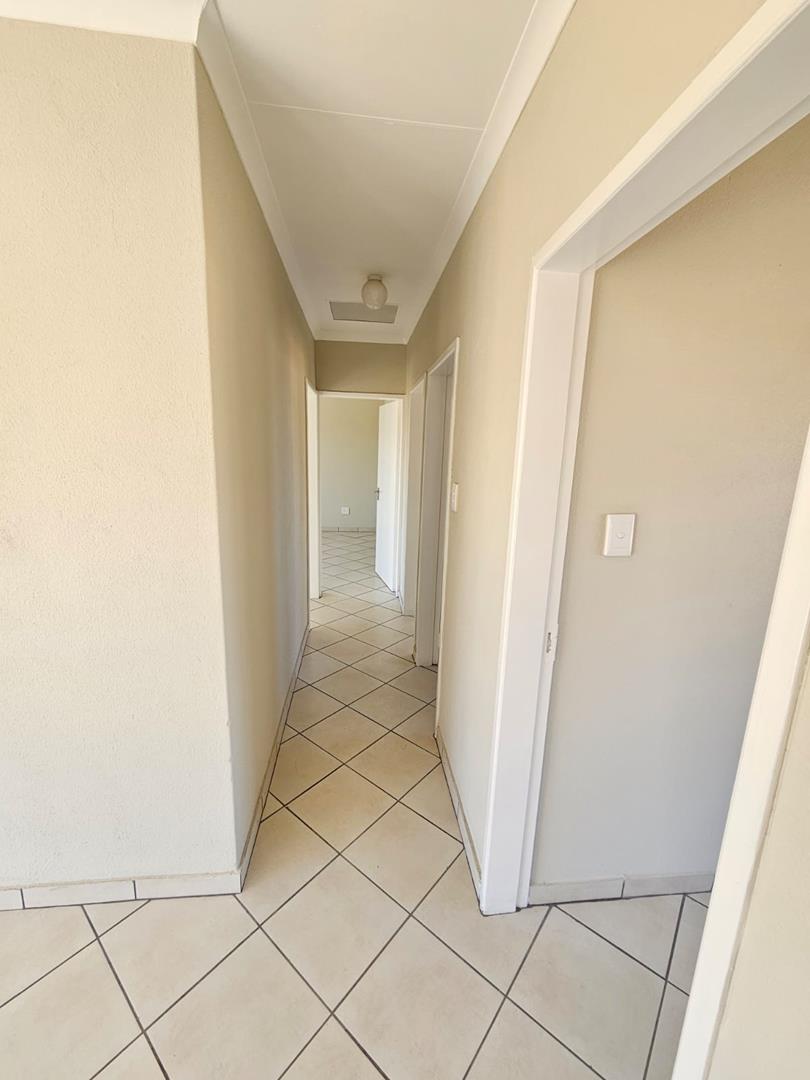 3 Bedroom Property for Sale in Windmill Park Gauteng
