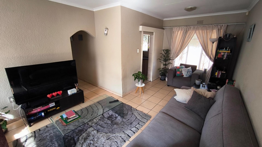 3 Bedroom Property for Sale in Brackenhurst Gauteng