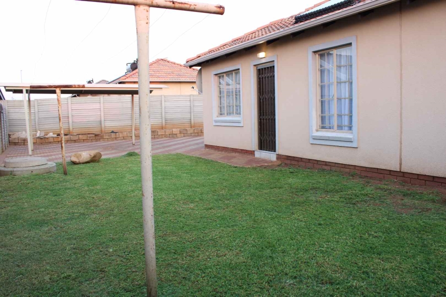 3 Bedroom Property for Sale in Sky City Gauteng