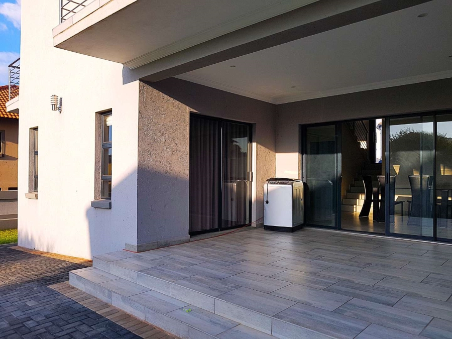 4 Bedroom Property for Sale in Roodeplaat Gauteng