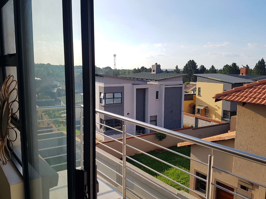 4 Bedroom Property for Sale in Roodeplaat Gauteng