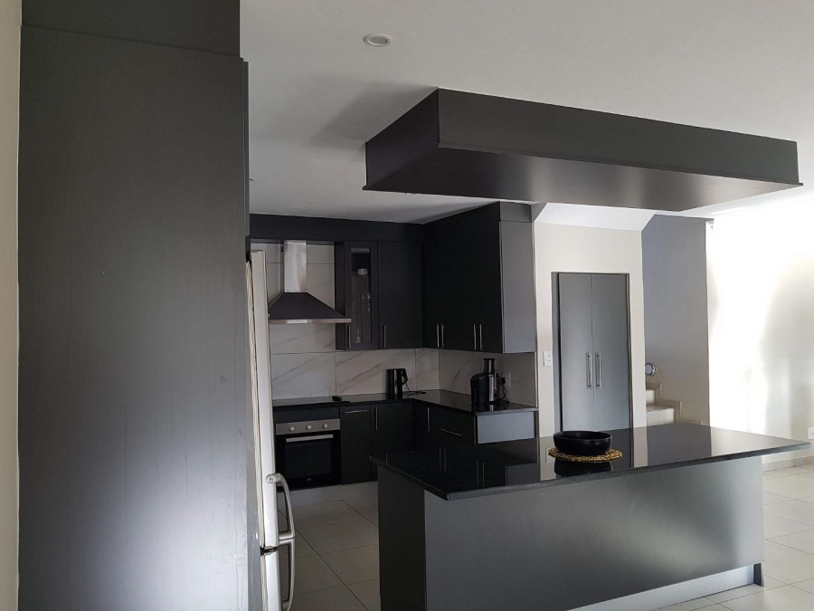4 Bedroom Property for Sale in Roodeplaat Gauteng