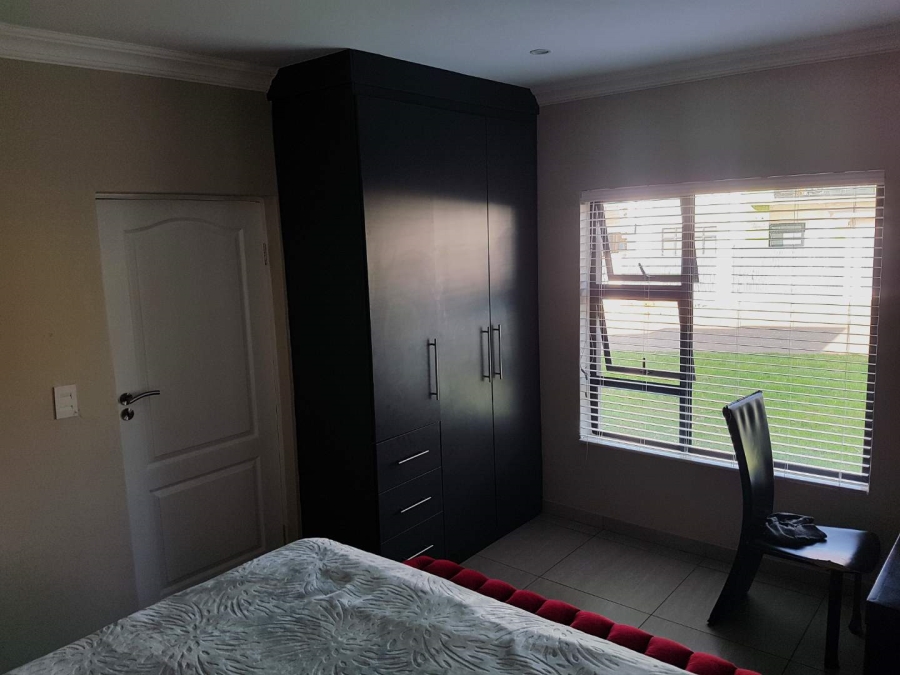 4 Bedroom Property for Sale in Roodeplaat Gauteng