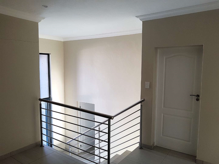 4 Bedroom Property for Sale in Roodeplaat Gauteng