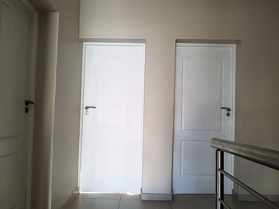 4 Bedroom Property for Sale in Roodeplaat Gauteng