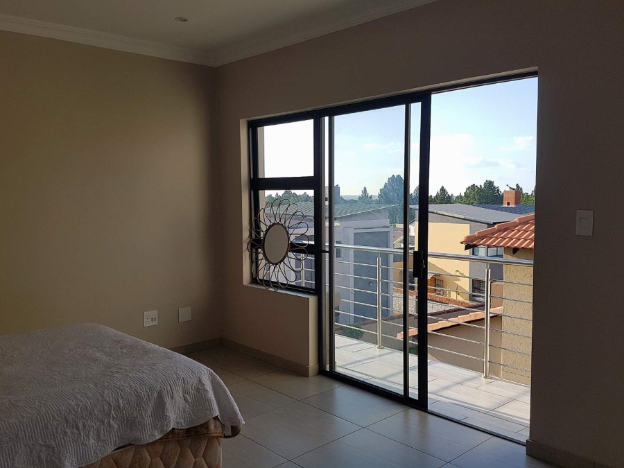 4 Bedroom Property for Sale in Roodeplaat Gauteng