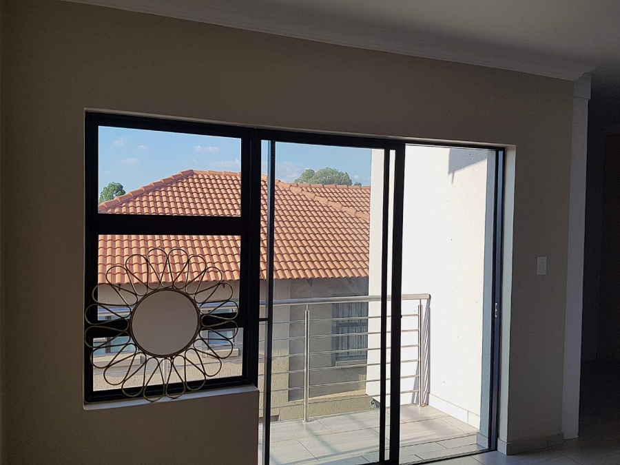 4 Bedroom Property for Sale in Roodeplaat Gauteng