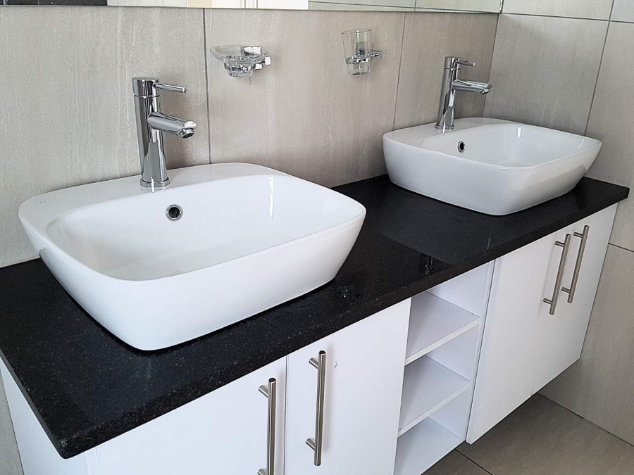 4 Bedroom Property for Sale in Roodeplaat Gauteng