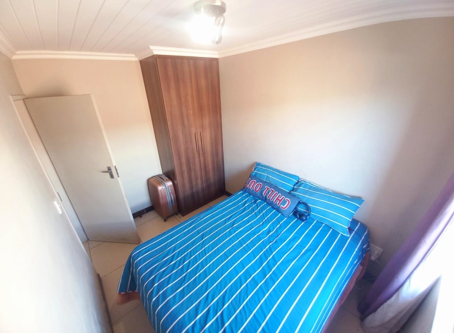 2 Bedroom Property for Sale in Andeon Gauteng