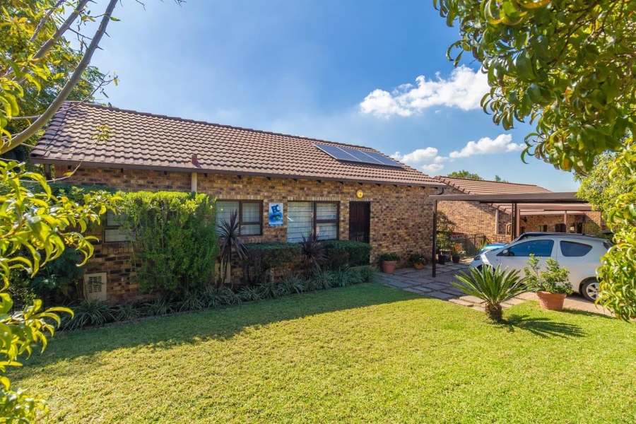 2 Bedroom Property for Sale in Noordhang Gauteng