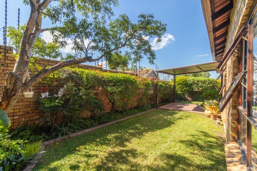 2 Bedroom Property for Sale in Noordhang Gauteng