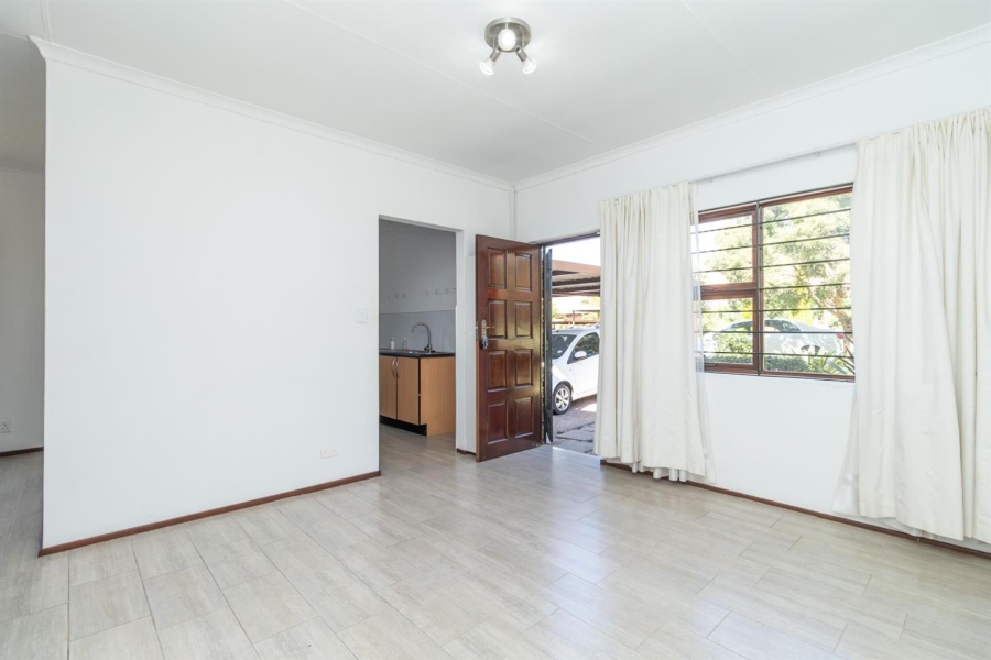 2 Bedroom Property for Sale in Noordhang Gauteng