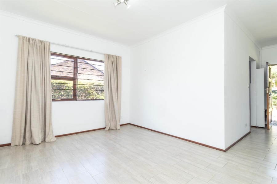2 Bedroom Property for Sale in Noordhang Gauteng