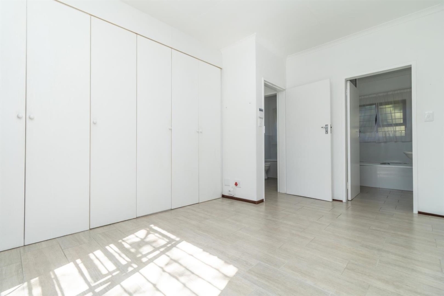 2 Bedroom Property for Sale in Noordhang Gauteng