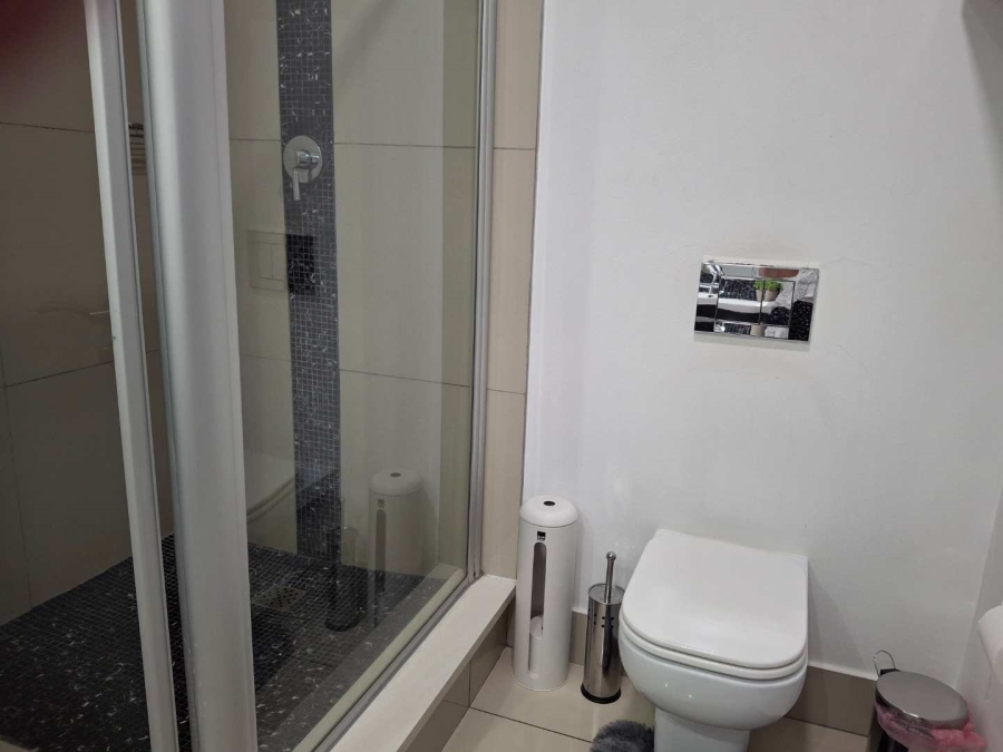 To Let 2 Bedroom Property for Rent in Morningside Gauteng