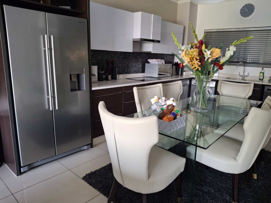 To Let 2 Bedroom Property for Rent in Morningside Gauteng