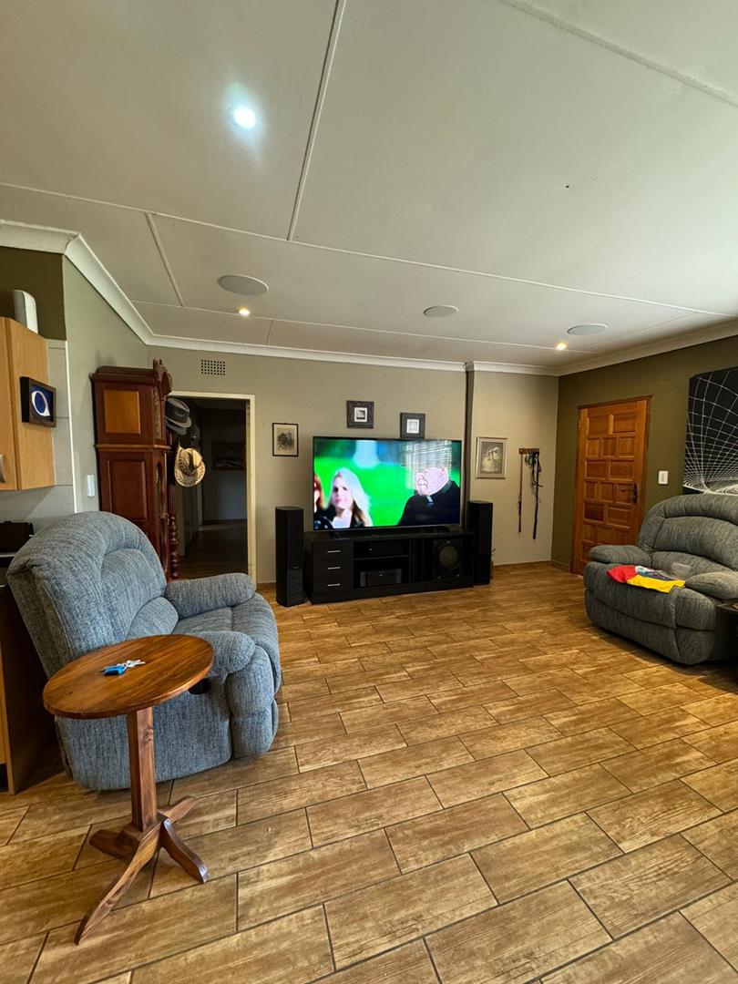 To Let 3 Bedroom Property for Rent in Rothdene Gauteng