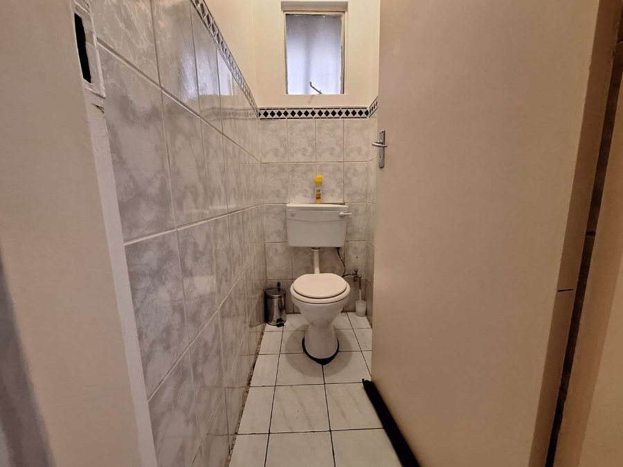 2 Bedroom Property for Sale in Benoni Central Gauteng