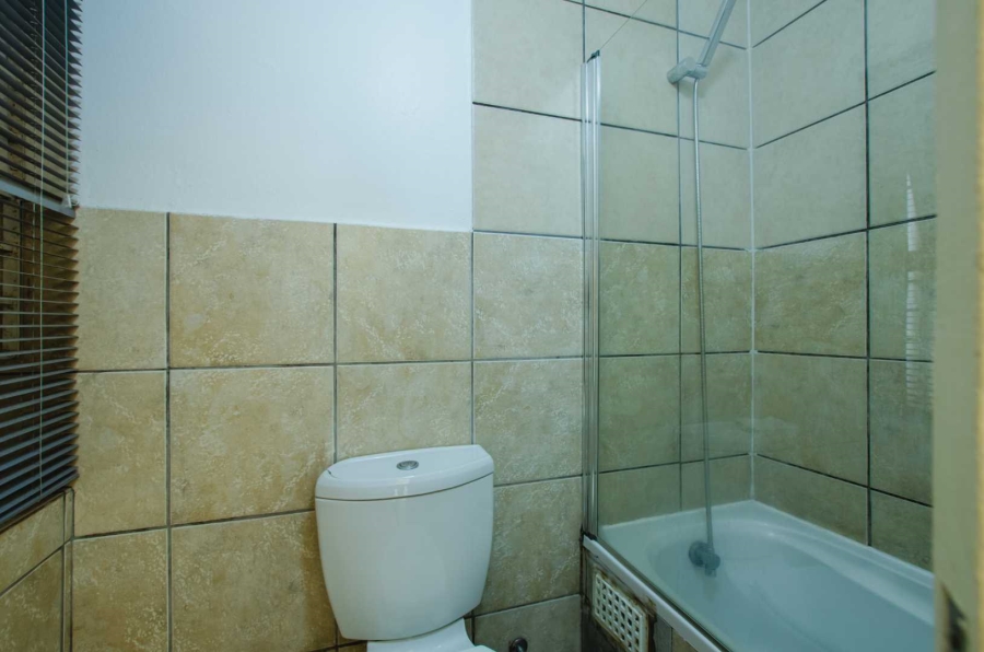 To Let 2 Bedroom Property for Rent in Ferndale Gauteng
