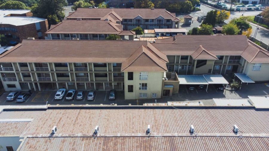To Let 2 Bedroom Property for Rent in Ferndale Gauteng