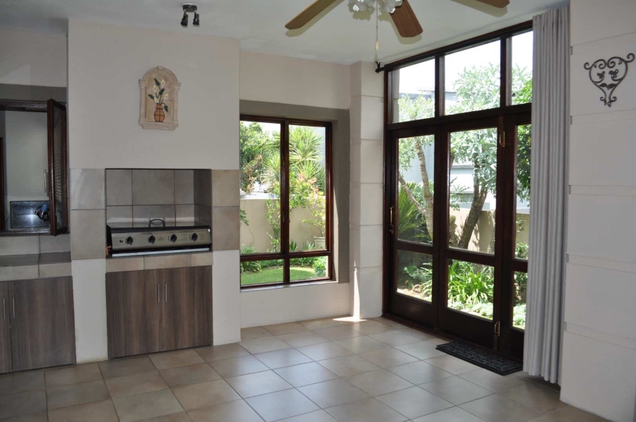 To Let 3 Bedroom Property for Rent in Bronberg Gauteng