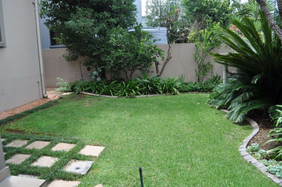 To Let 3 Bedroom Property for Rent in Bronberg Gauteng