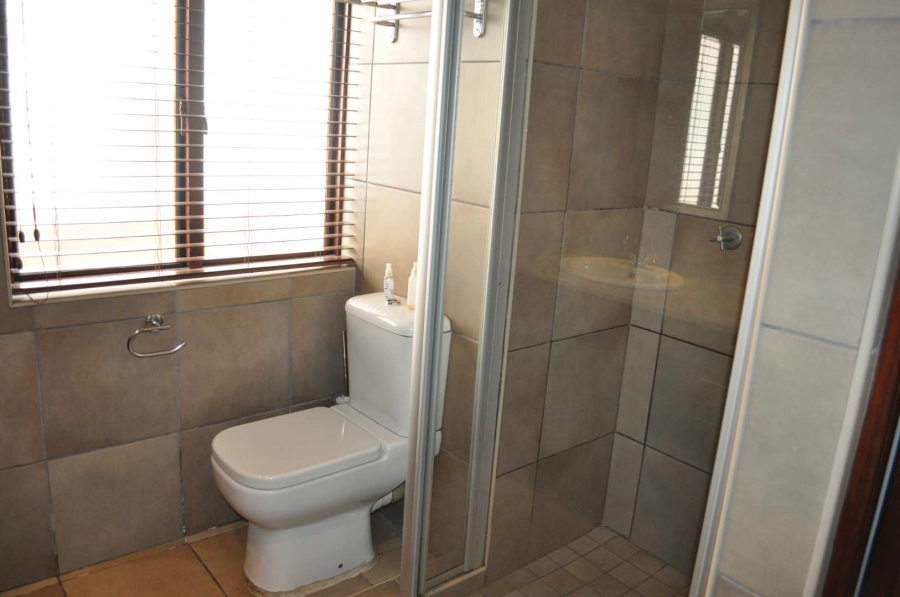 To Let 3 Bedroom Property for Rent in Bronberg Gauteng