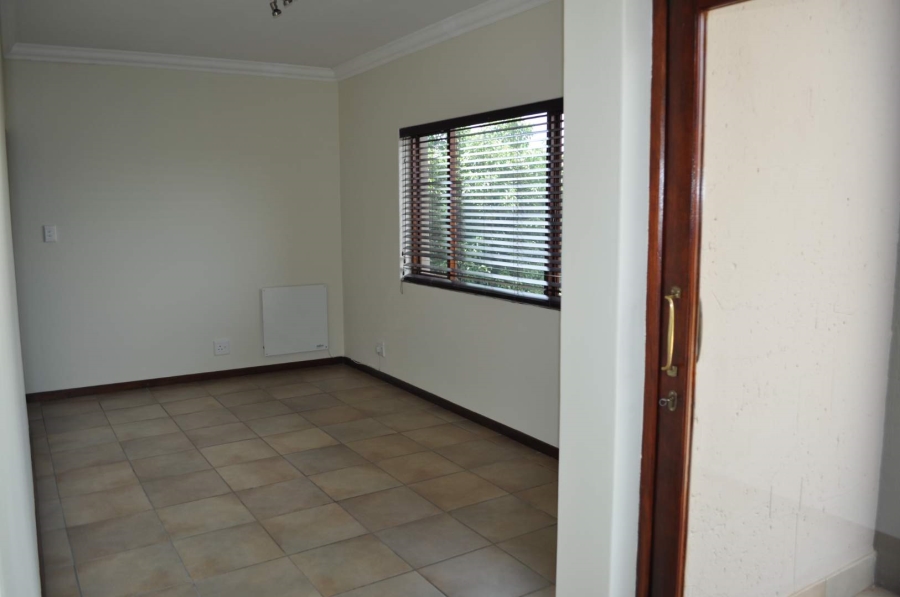 To Let 3 Bedroom Property for Rent in Bronberg Gauteng