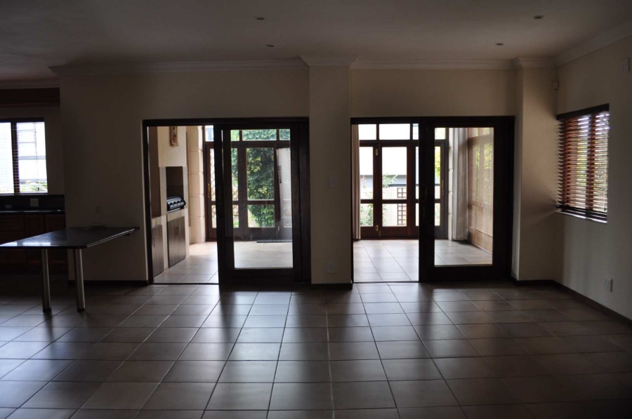 To Let 3 Bedroom Property for Rent in Bronberg Gauteng