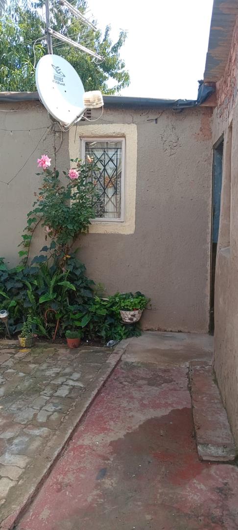 2 Bedroom Property for Sale in Siluma View Gauteng
