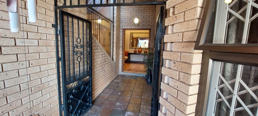3 Bedroom Property for Sale in Meyersdal Gauteng