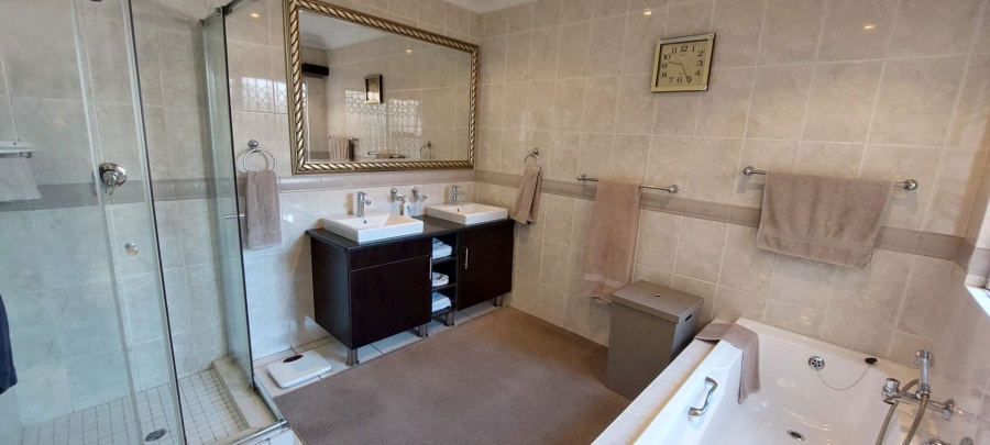 3 Bedroom Property for Sale in Meyersdal Gauteng