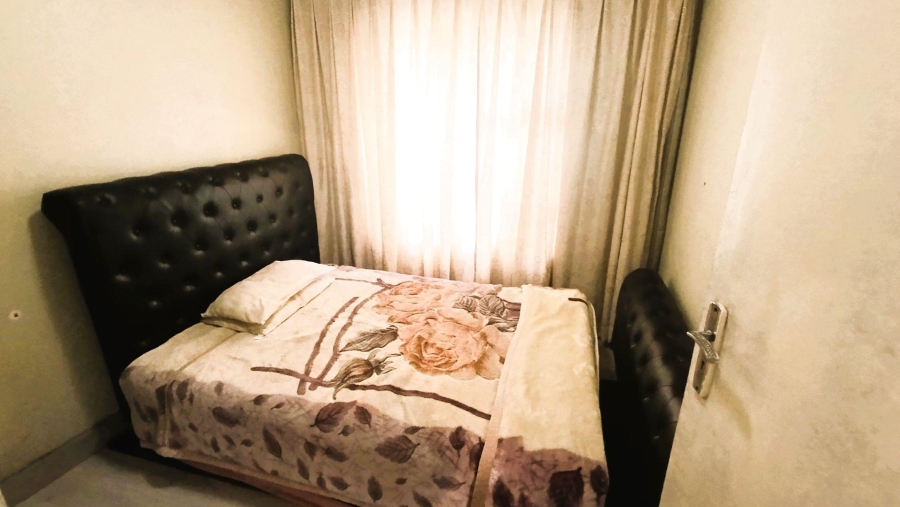 4 Bedroom Property for Sale in Olievenhoutbosch Gauteng