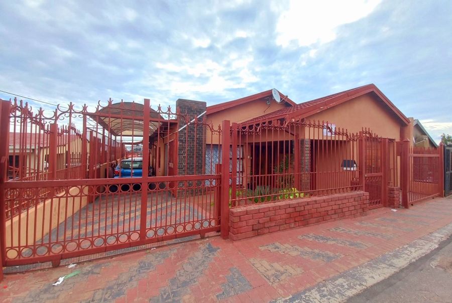 3 Bedroom Property for Sale in Atteridgeville Gauteng