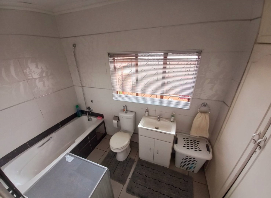 3 Bedroom Property for Sale in Atteridgeville Gauteng
