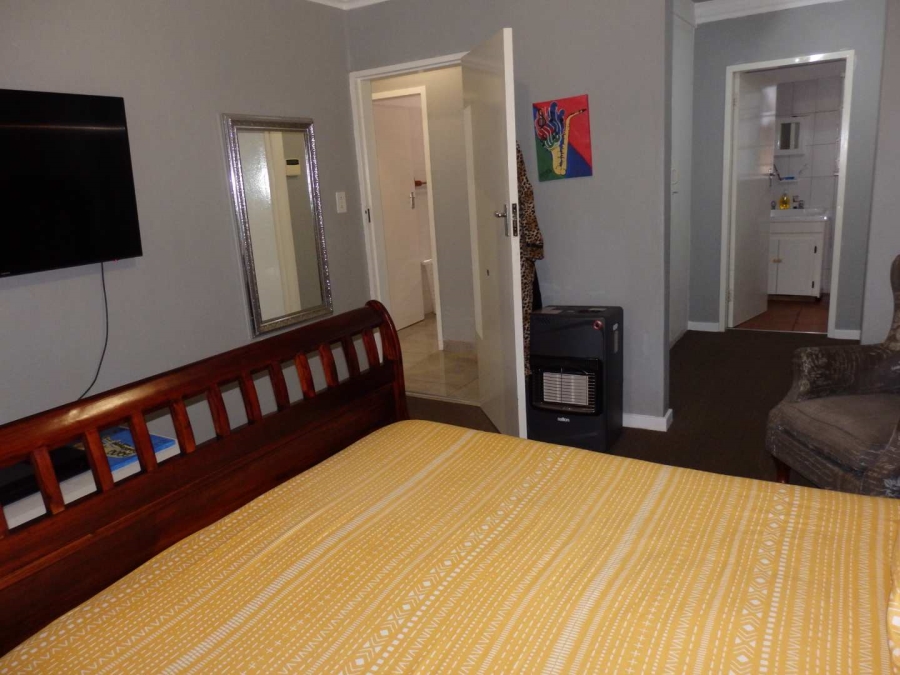 3 Bedroom Property for Sale in Garsfontein Gauteng