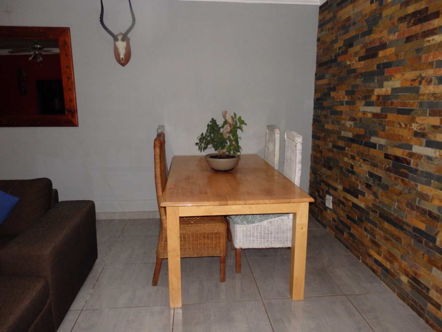 3 Bedroom Property for Sale in Garsfontein Gauteng