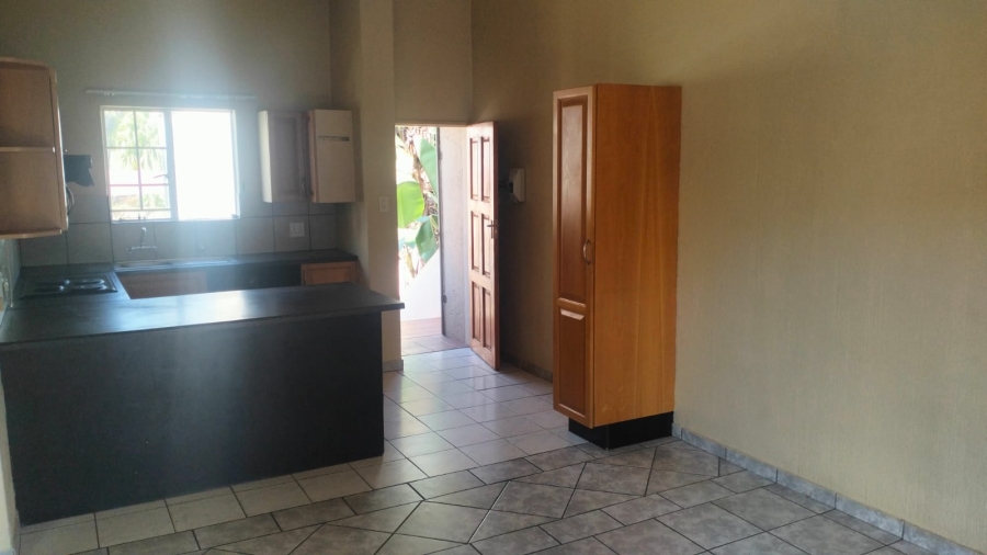 2 Bedroom Property for Sale in Garsfontein Gauteng