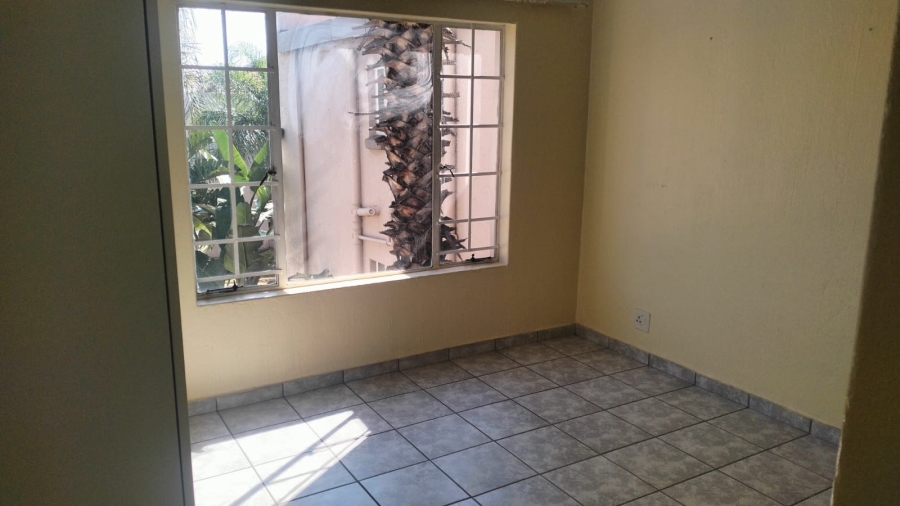 2 Bedroom Property for Sale in Garsfontein Gauteng