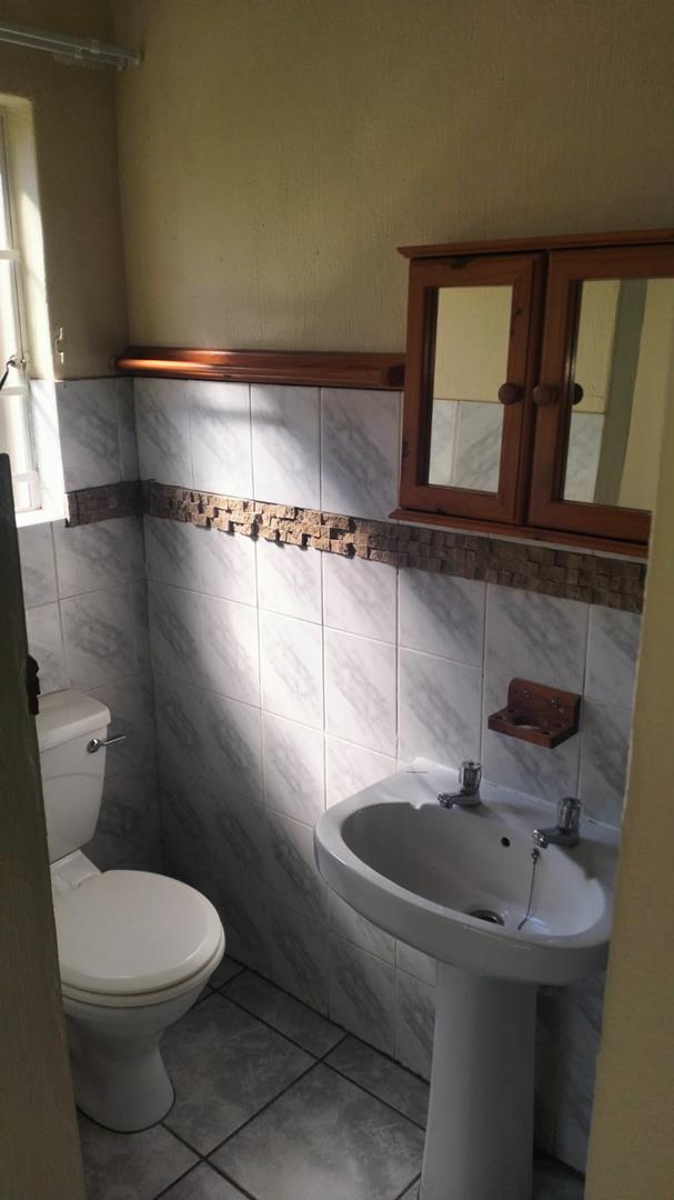 2 Bedroom Property for Sale in Garsfontein Gauteng