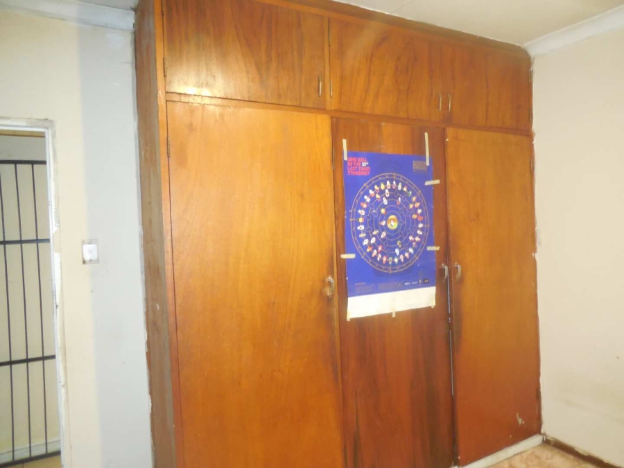 To Let 4 Bedroom Property for Rent in Silverton Gauteng